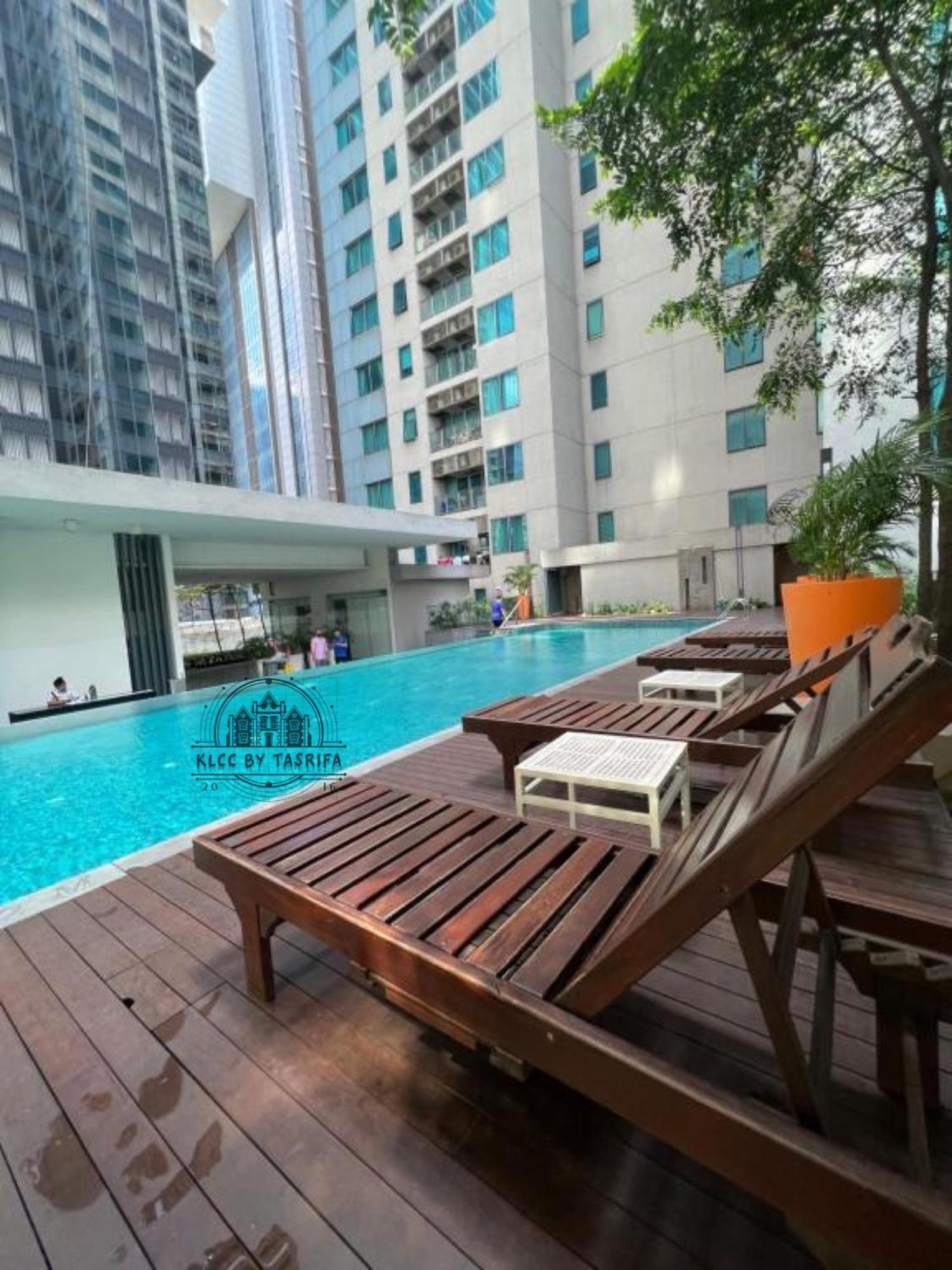 Mercu Summer Suites Klcc By Sweet Home Kuala Lumpur Extérieur photo
